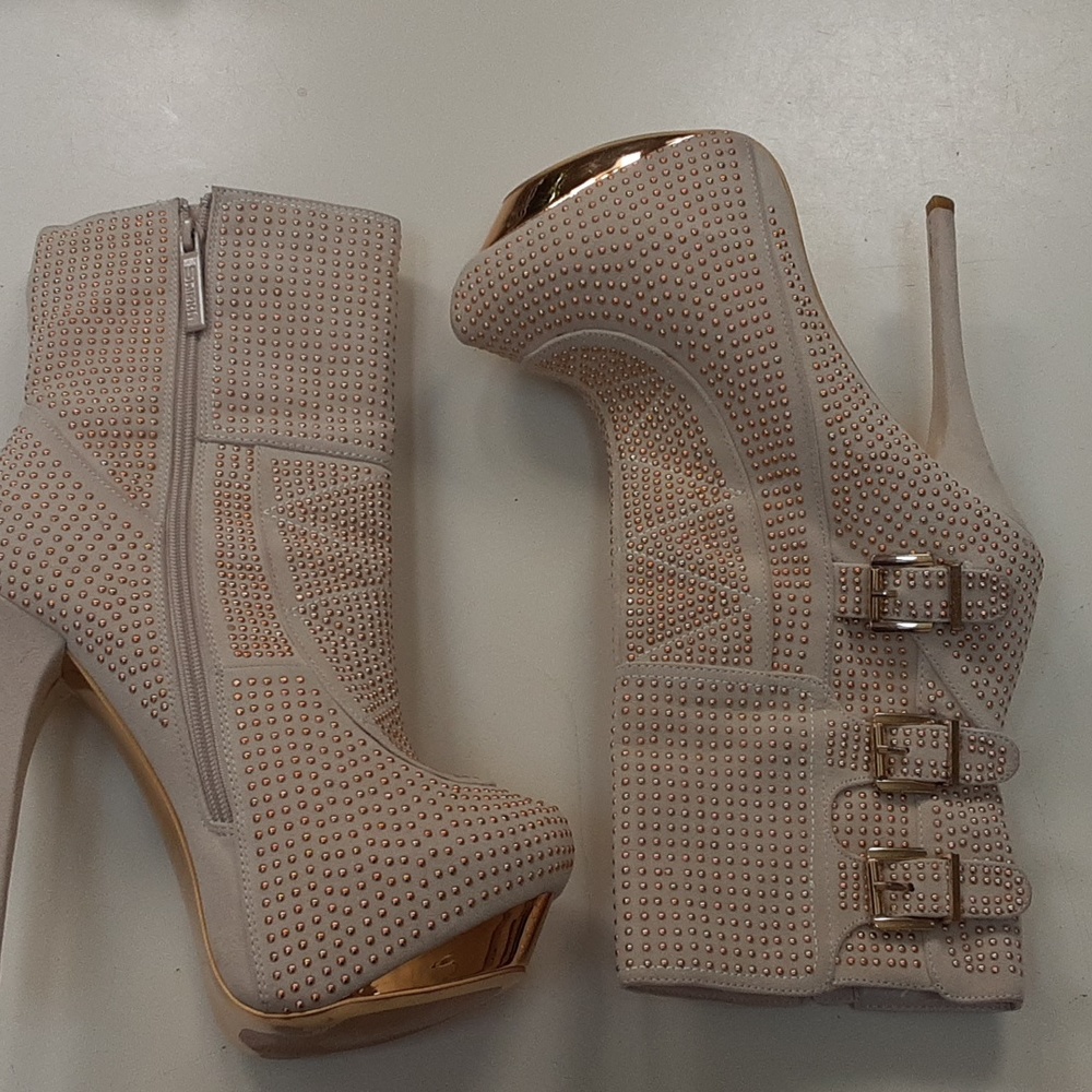Shiekh platform clubbing boots size 9.5